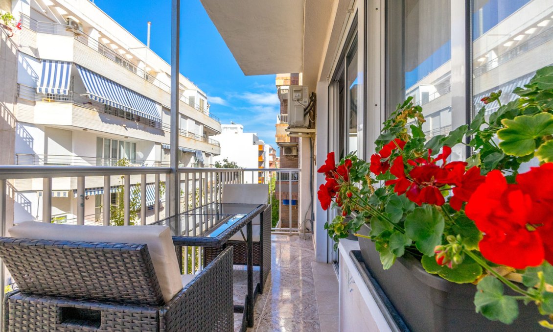 Segunda mano - Apartamento -
Torrevieja - Playa del Cura