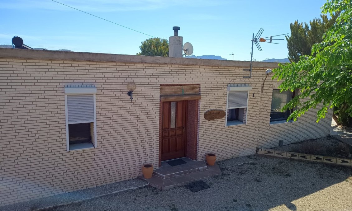 Segunda mano - Villa -
Salinas - Inland