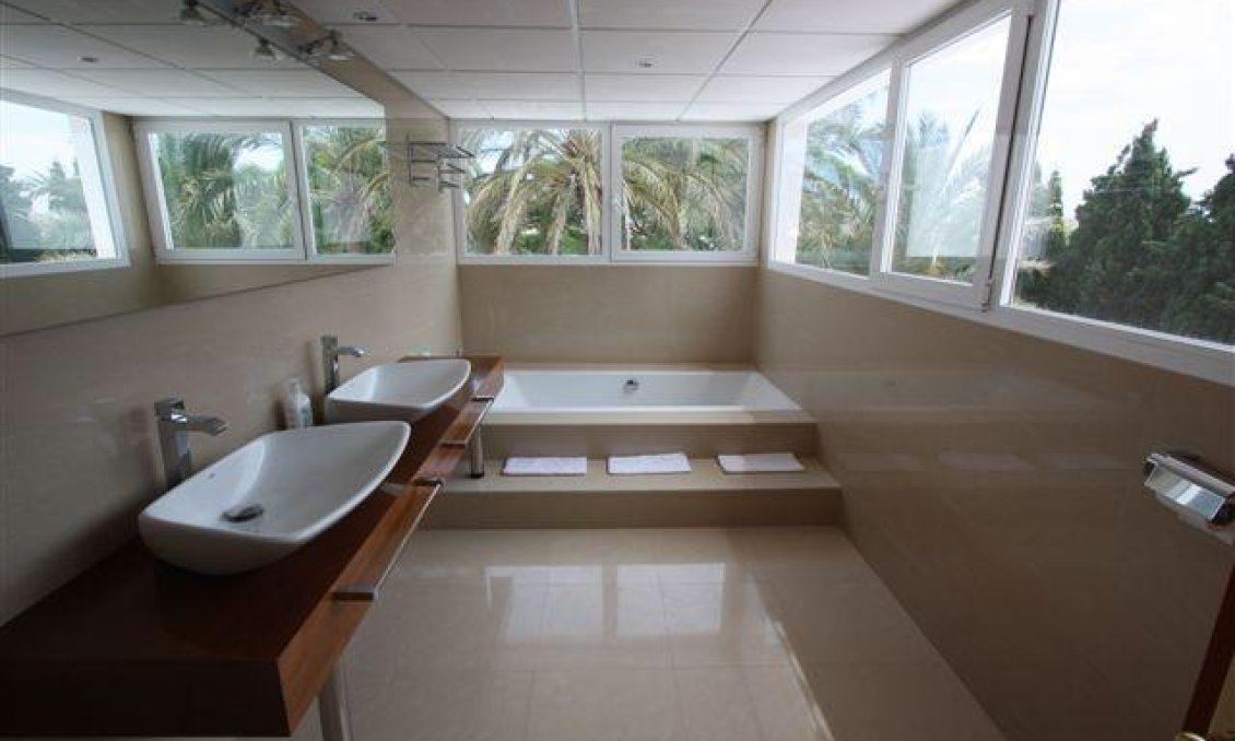 Segunda mano - Villa -
Jávea - Costa Blanca