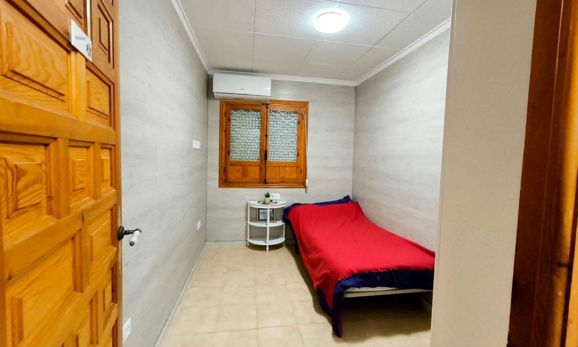 Resale - Town House -
San Fulgencio - La Marina - Urb. La Marina