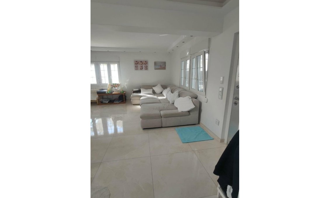 Wiederverkauf - Villa -
Orihuela Costa - Costa Blanca