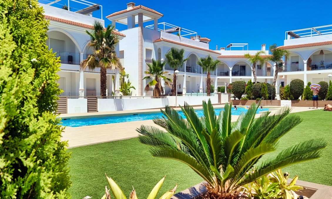 Segunda mano - Penthouse Penthouse -
Ciudad Quesada - Dona Pepa