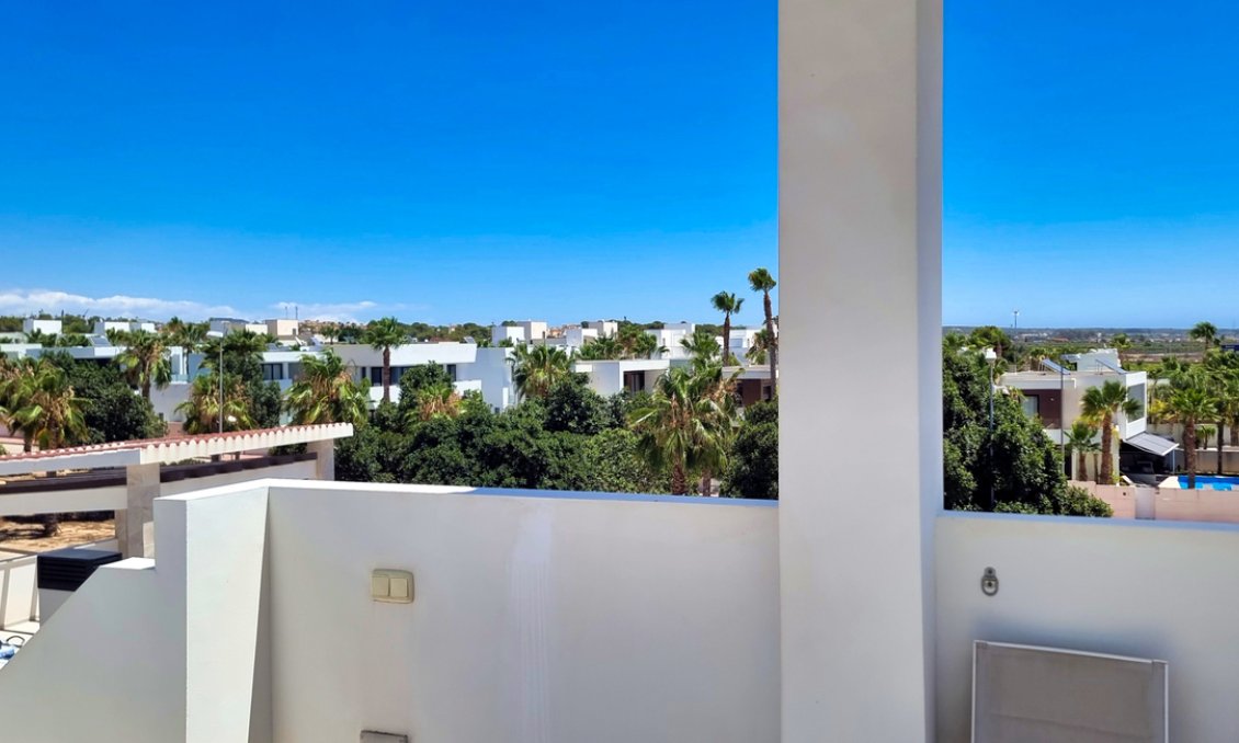 Segunda mano - Penthouse Penthouse -
Ciudad Quesada - Dona Pepa