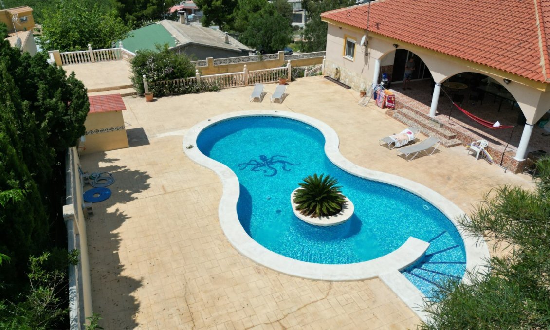Segunda mano - Villa -
San Vicente del Raspeig - Inland