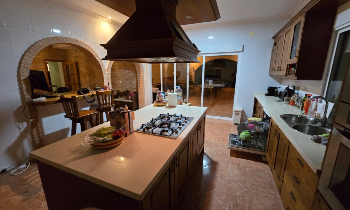 Segunda mano - Villa -
San Vicente del Raspeig - Inland