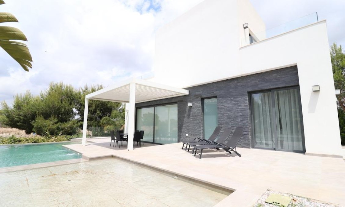 Segunda mano - Villa -
Orihuela Costa - Costa Blanca