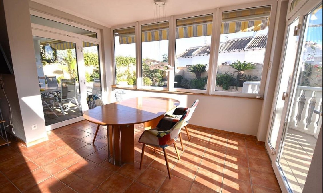 Segunda mano - Villa -
Orihuela Costa - La Zenia