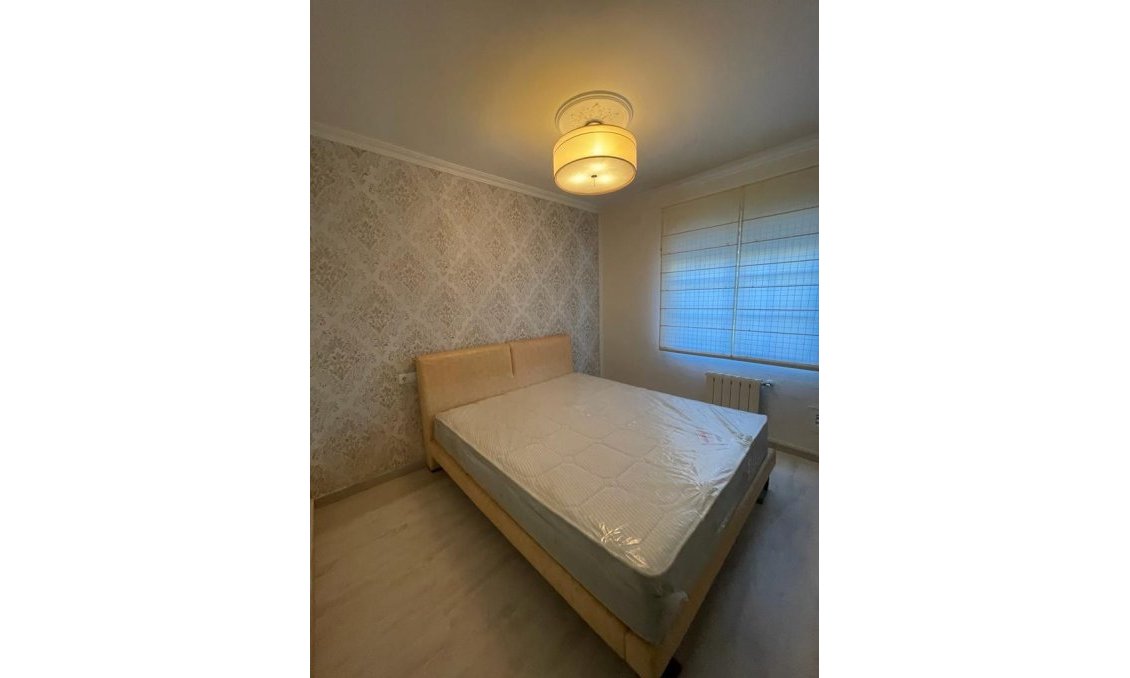 Segunda mano - Villa -
Torrevieja - Los Balcones