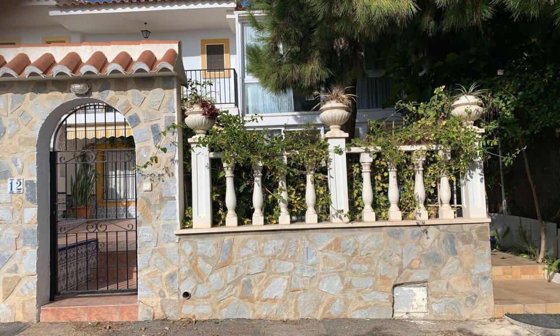 Segunda mano - Duplex -
La Zenia - Costa Blanca