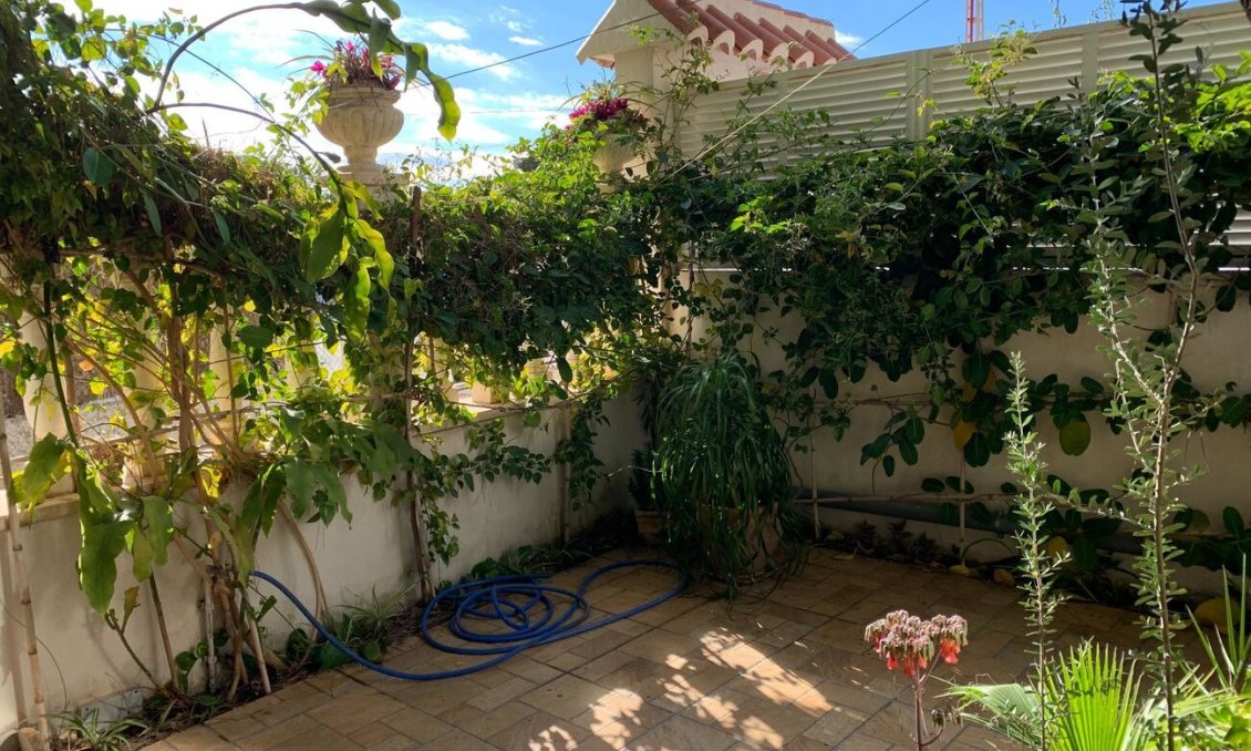 Segunda mano - Duplex -
La Zenia - Costa Blanca