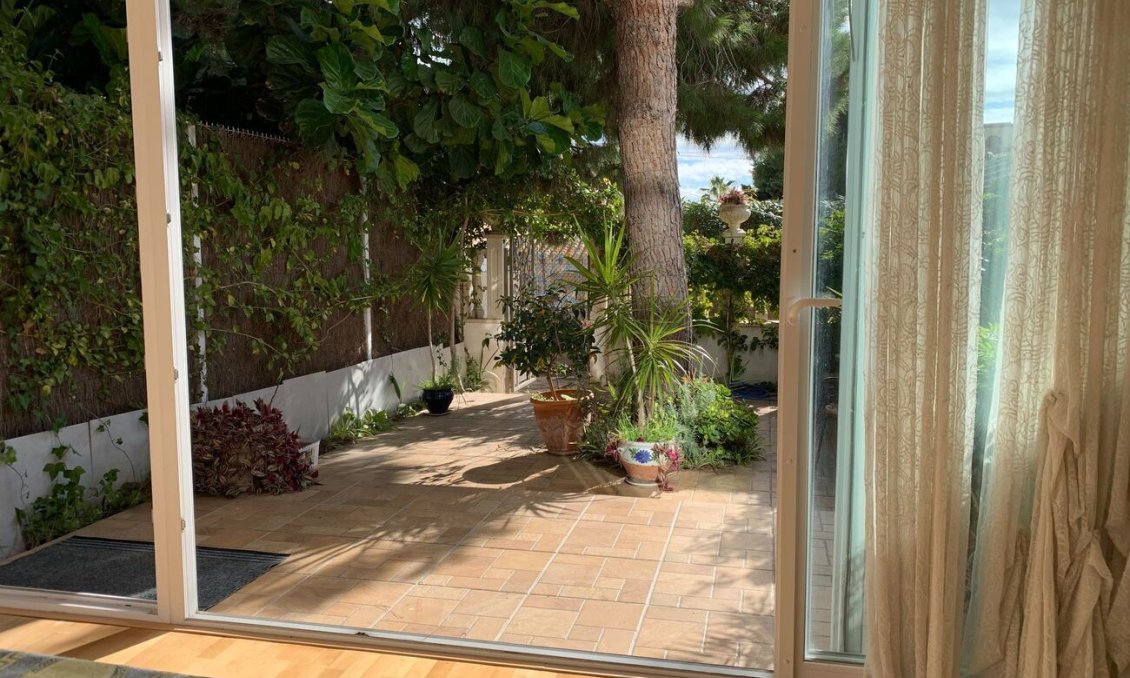 Segunda mano - Duplex -
La Zenia - Costa Blanca