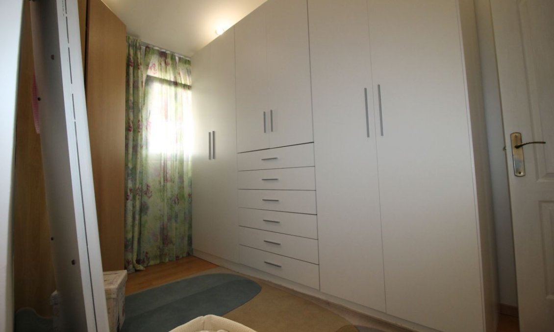 Segunda mano - Duplex -
La Zenia - Costa Blanca