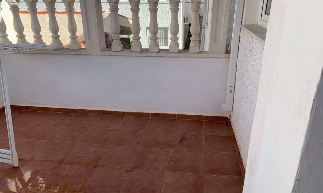 Segunda mano - Duplex -
La Zenia - Costa Blanca