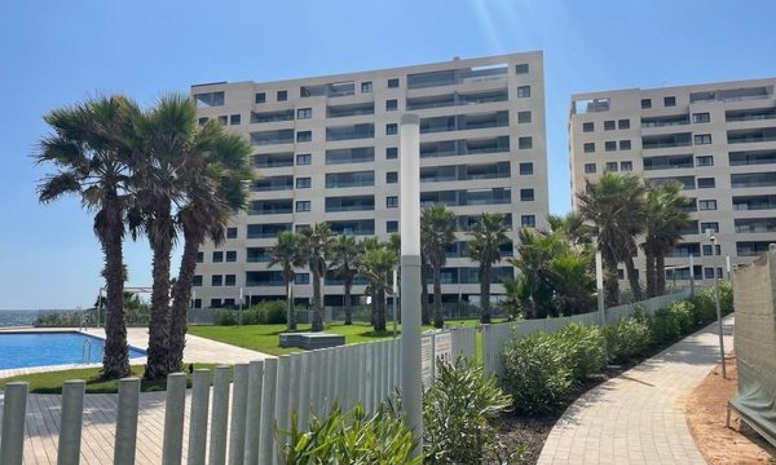 Segunda mano - Apartment Penthouse -
Punta Prima - Costa Blanca