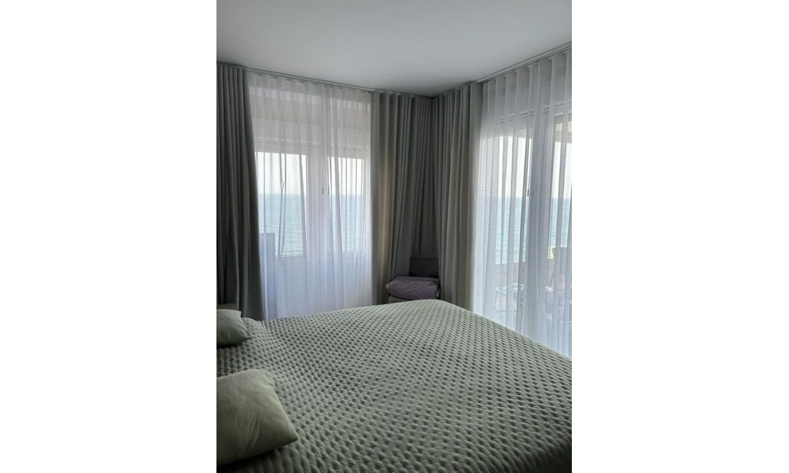 Segunda mano - Apartment Penthouse -
Punta Prima - Costa Blanca