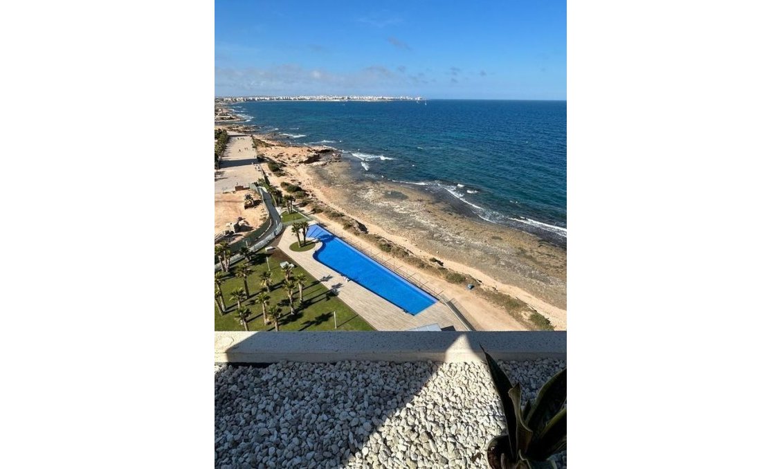 Segunda mano - Apartment Penthouse -
Punta Prima - Costa Blanca