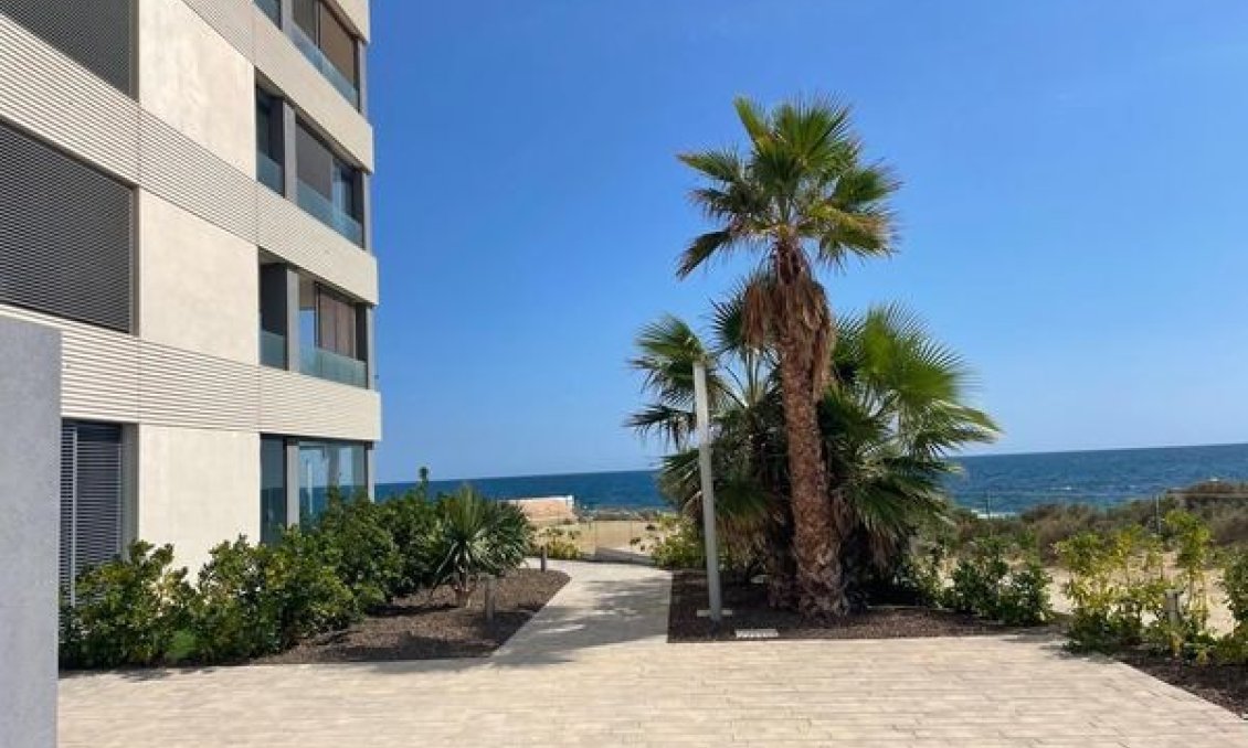 Segunda mano - Apartment Penthouse -
Punta Prima - Costa Blanca