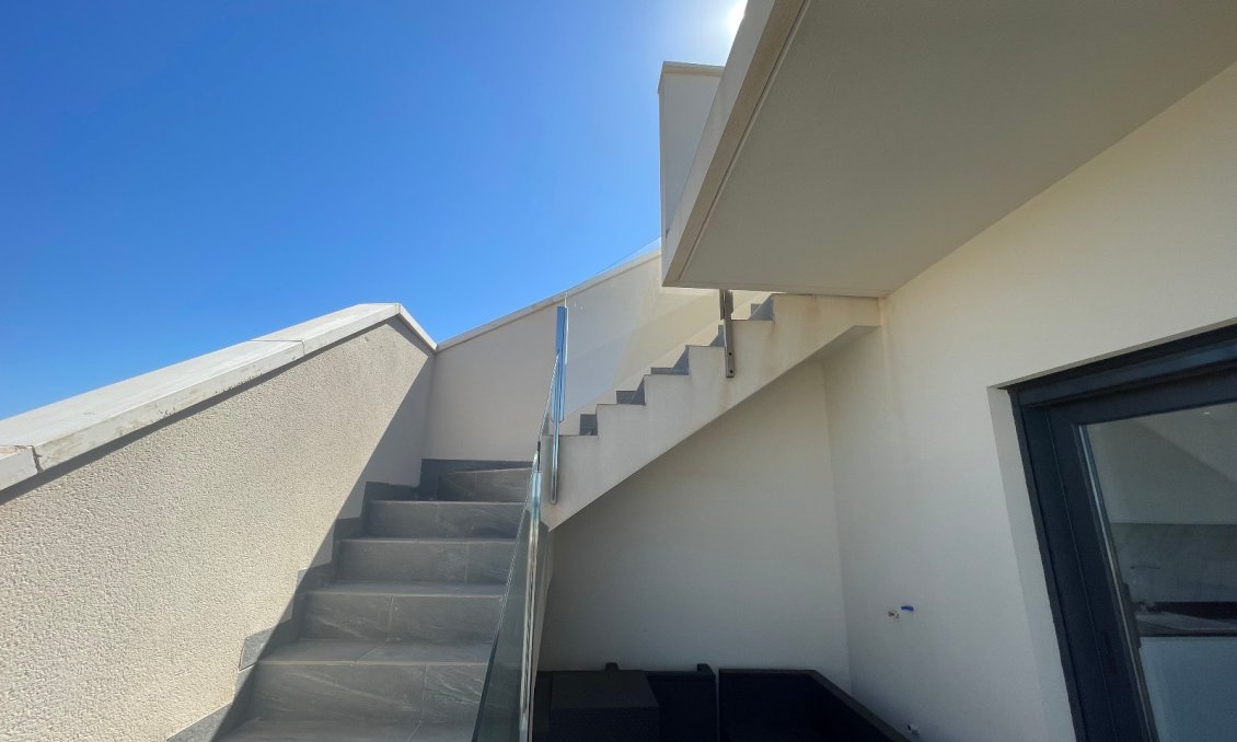 Revente - Semi Detached -
La Mata - Costa Blanca