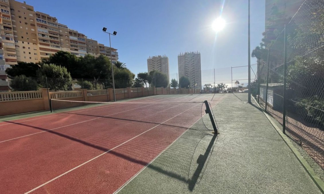 Segunda mano - Duplex -
El Campello - Costa Blanca