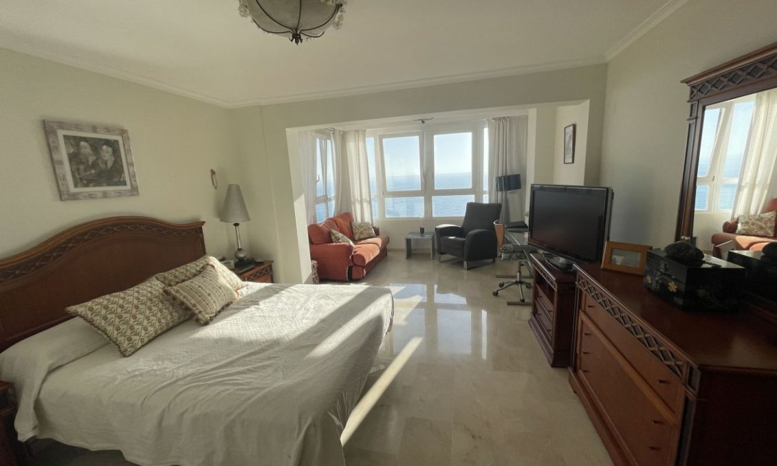 Segunda mano - Duplex -
El Campello - Costa Blanca