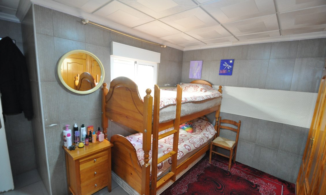 Segunda mano - Town House -
Pinoso - Inland