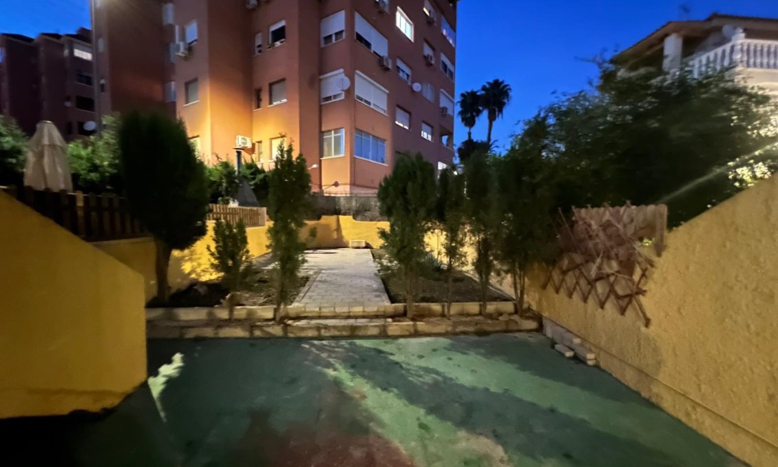 Segunda mano - Duplex -
Orihuela - Los Huertos