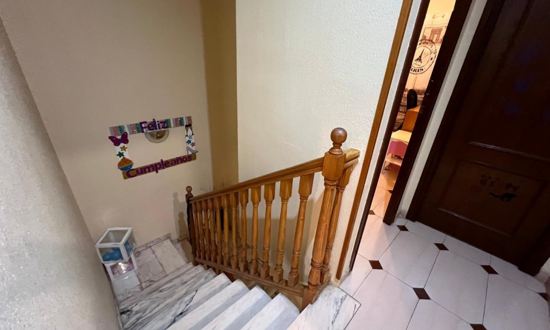 Segunda mano - Duplex -
Orihuela - Los Huertos