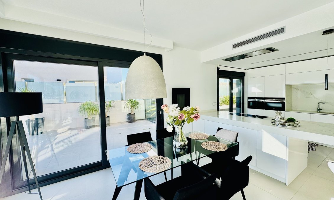 Segunda mano - Villa -
Orihuela Costa - Costa Blanca