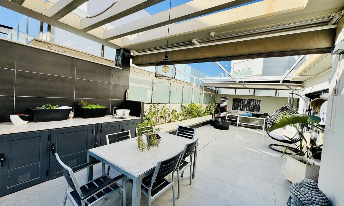 Segunda mano - Villa -
Orihuela Costa - Costa Blanca