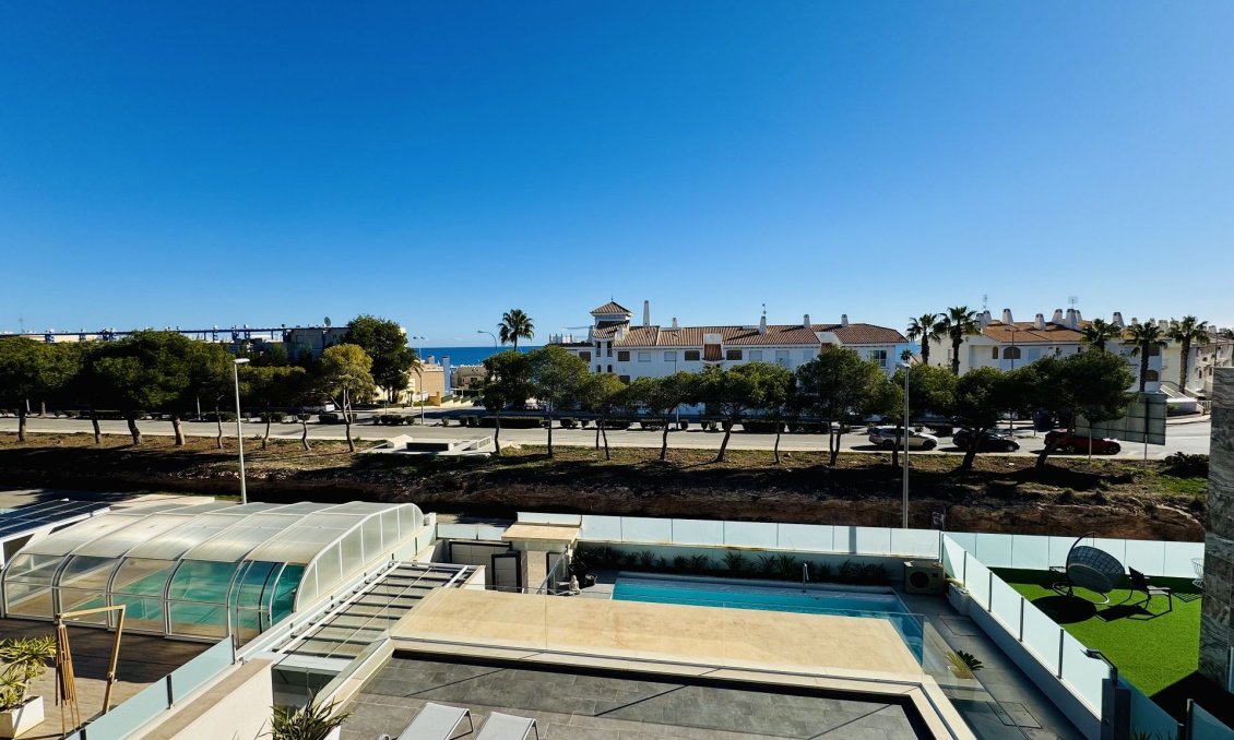 Segunda mano - Villa -
Orihuela Costa - Costa Blanca