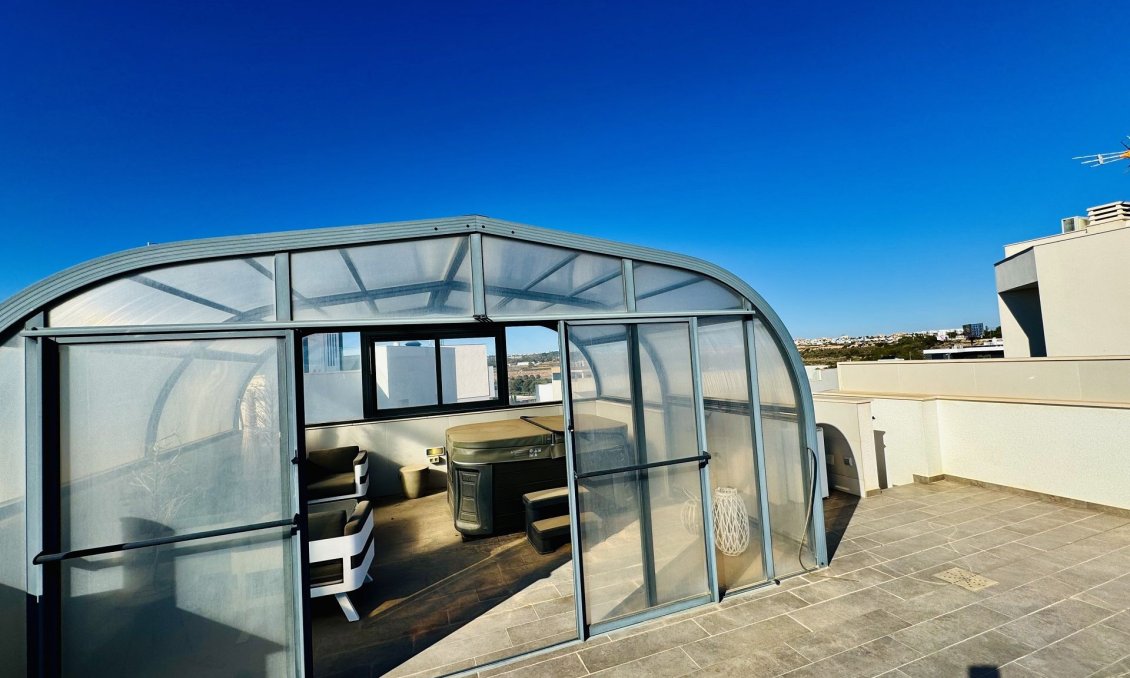Segunda mano - Villa -
Orihuela Costa - Costa Blanca