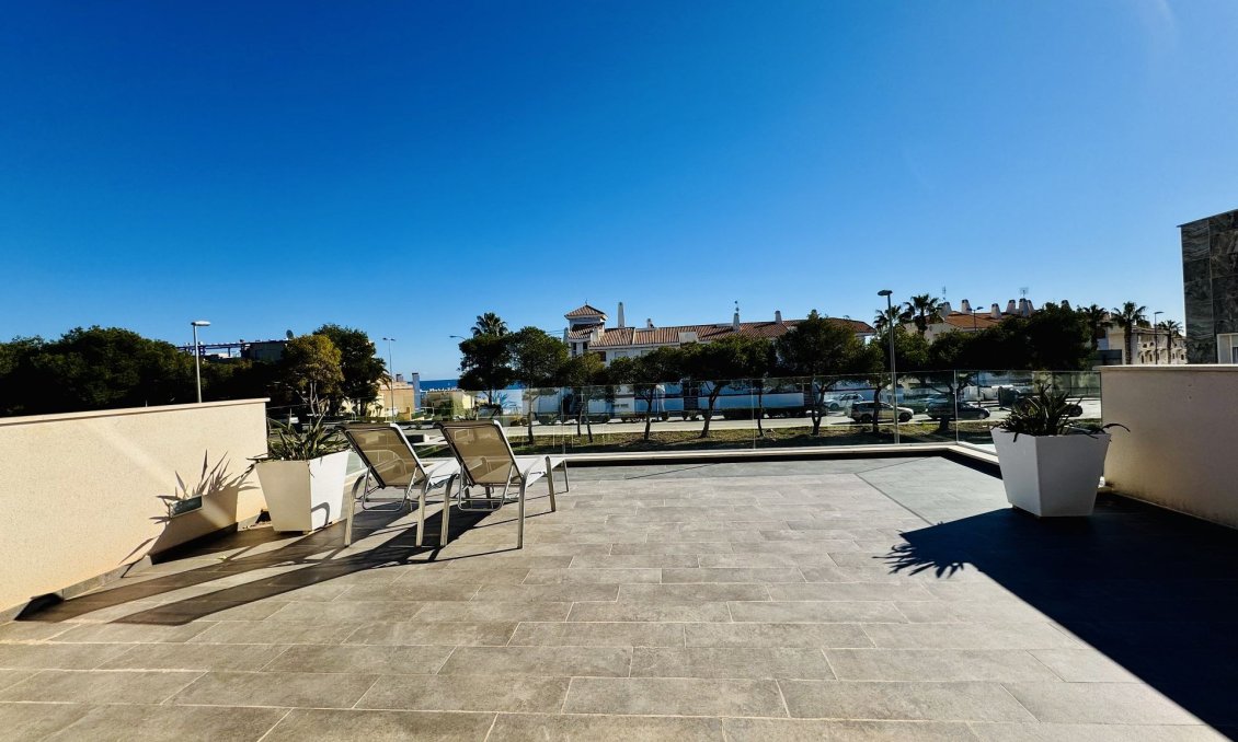 Segunda mano - Villa -
Orihuela Costa - Costa Blanca