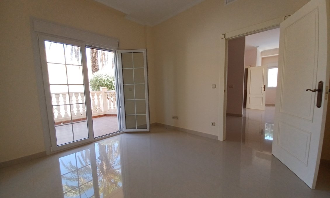 Wiederverkauf - Villa -
Cabo Roig - Costa Blanca