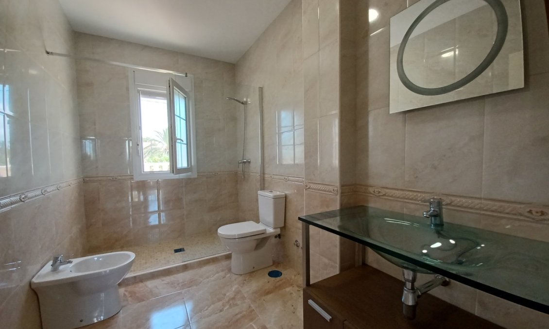 Wiederverkauf - Villa -
Cabo Roig - Costa Blanca
