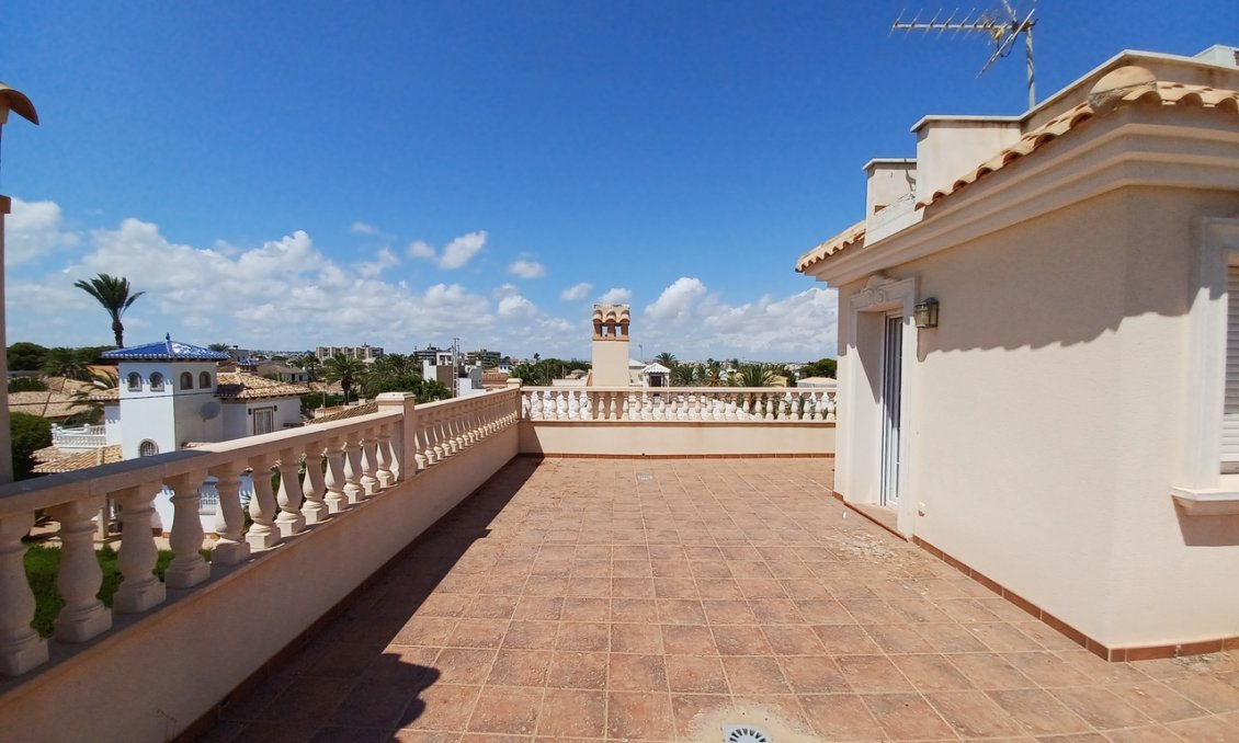 Wiederverkauf - Villa -
Cabo Roig - Costa Blanca