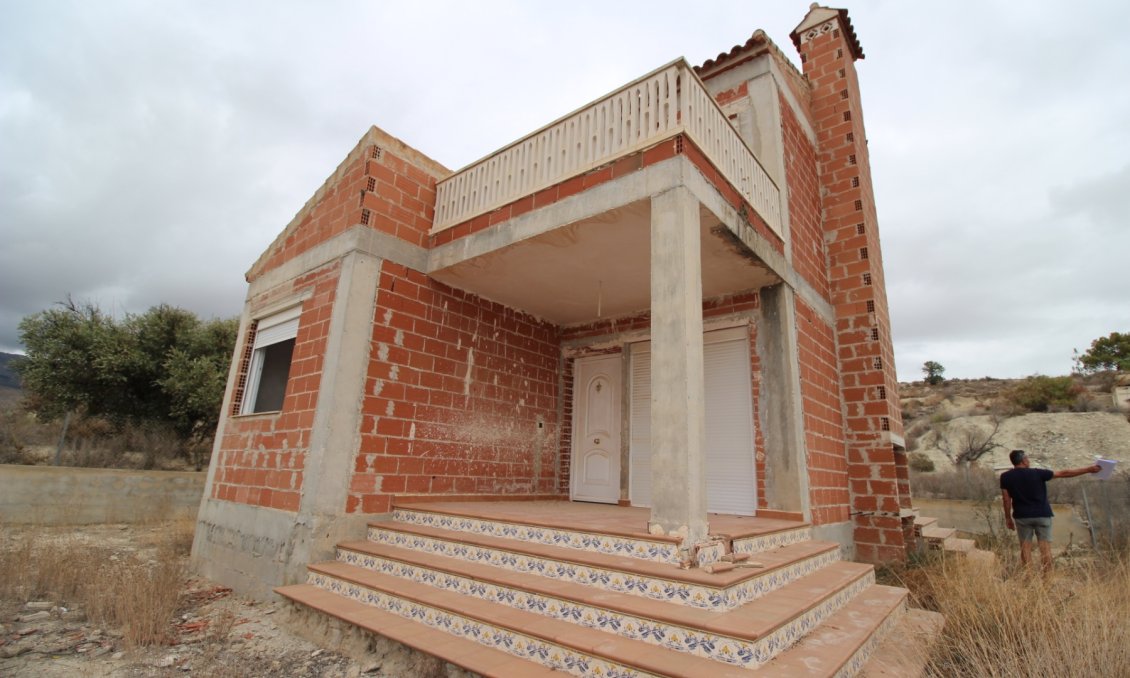 Segunda mano - Villa -
Fortuna - Inland