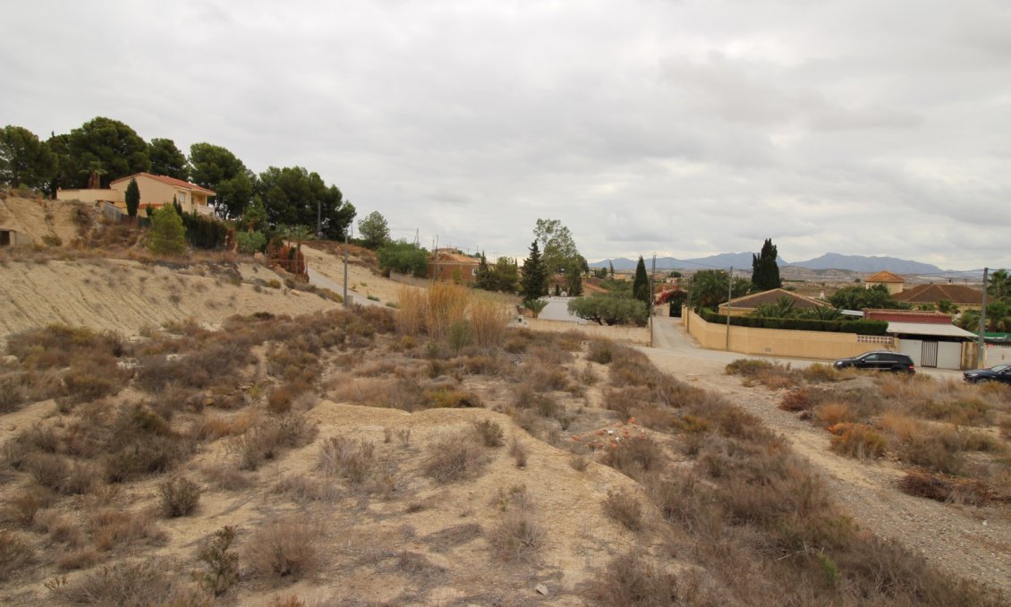 Segunda mano - Villa -
Fortuna - Inland