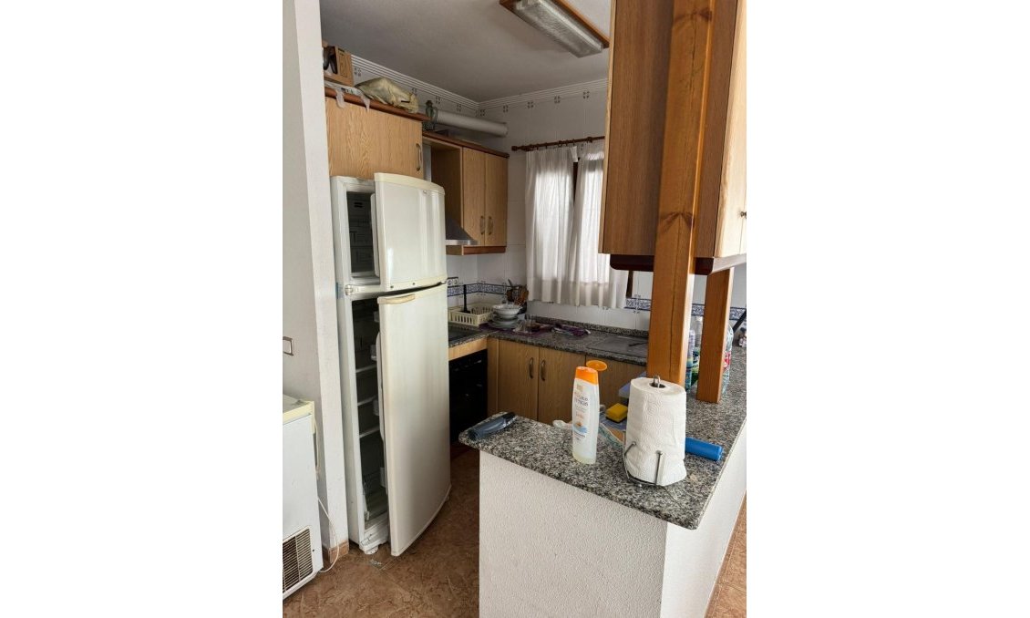 Segunda mano - Apartamento -
Torrevieja - Las Piscinas Naturales