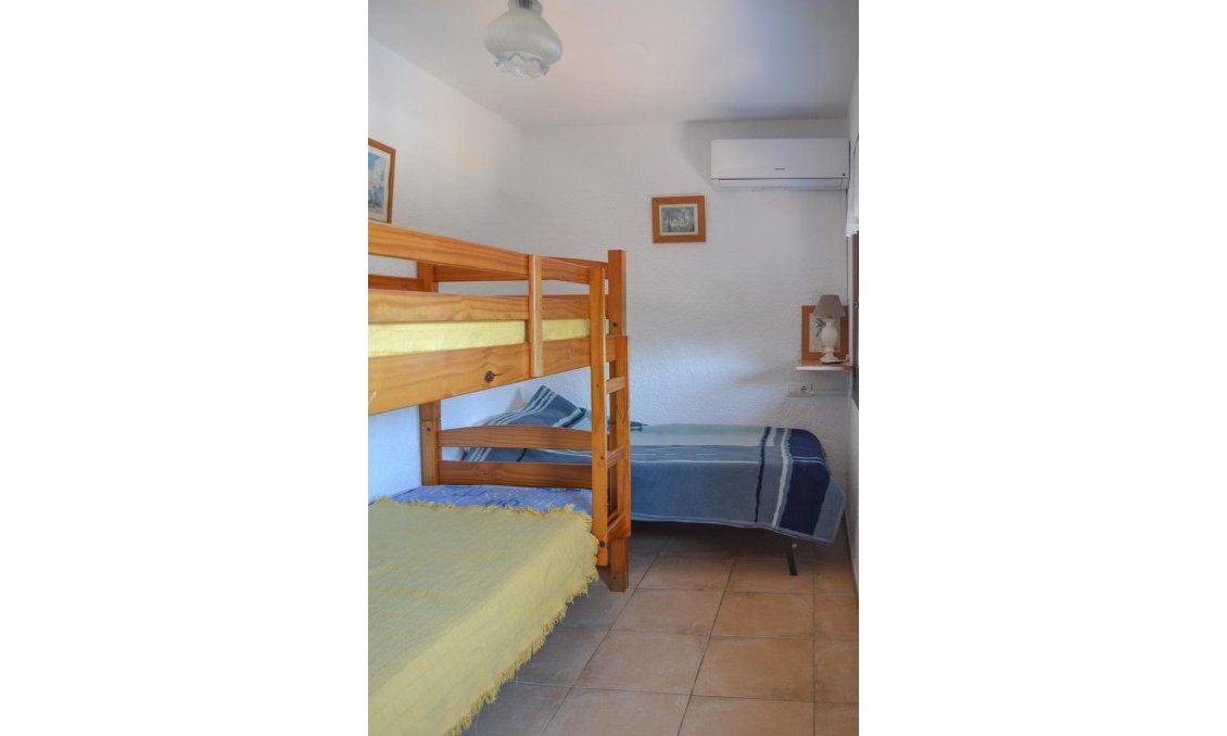 Segunda mano - Villa -
Pedreguer - Inland