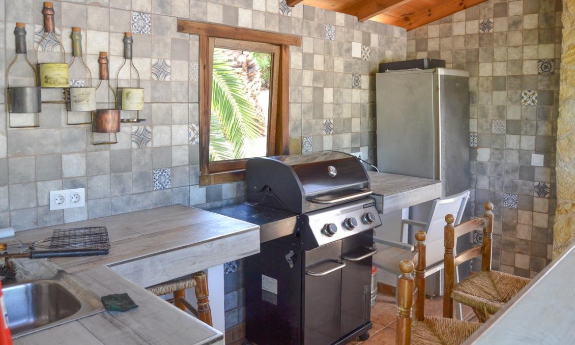 Segunda mano - Villa -
Pedreguer - Inland
