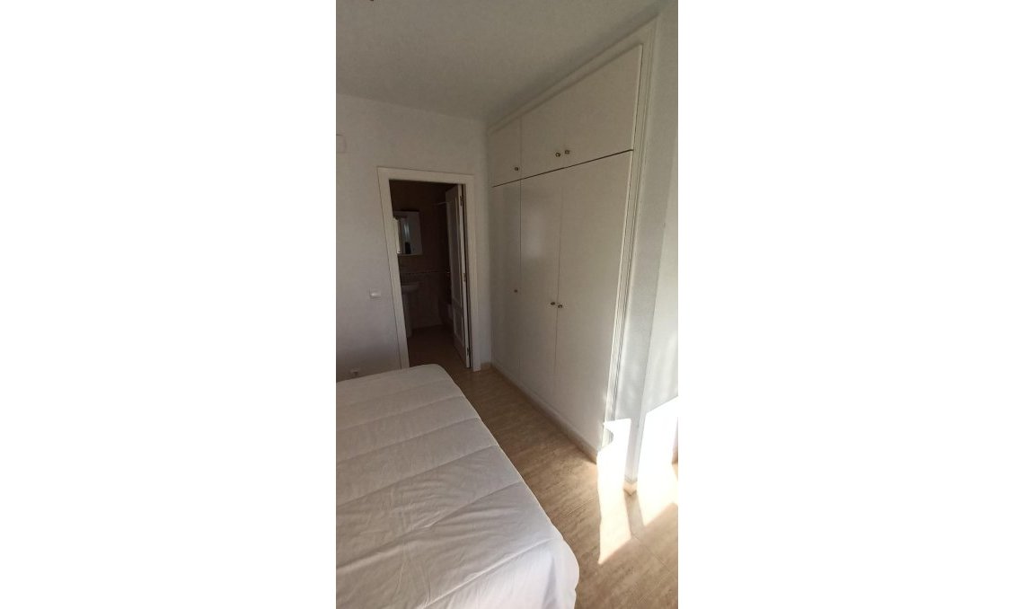 Wiederverkauf - Wohnung -
Orihuela Costa - Campoamor