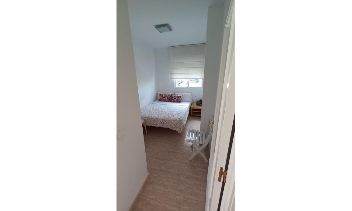 Wiederverkauf - Wohnung -
Orihuela Costa - Campoamor