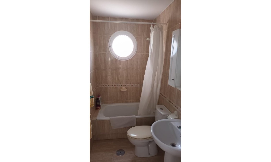 Wiederverkauf - Wohnung -
Orihuela Costa - Campoamor