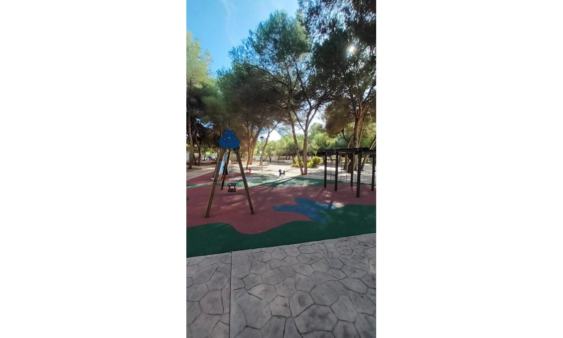 Wiederverkauf - Wohnung -
Orihuela Costa - Campoamor