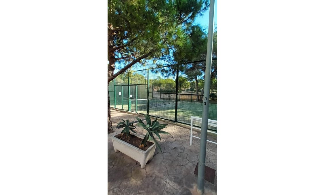 Wiederverkauf - Wohnung -
Orihuela Costa - Campoamor