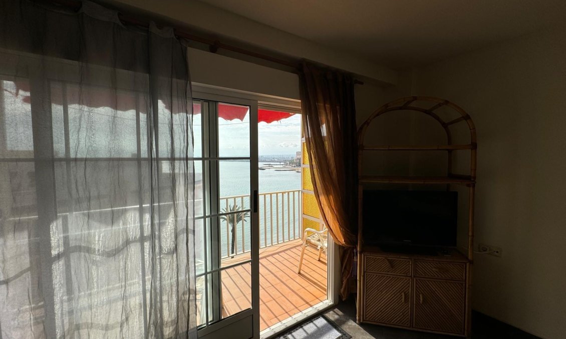 Segunda mano - Apartamento -
Torrevieja - Playa del Cura