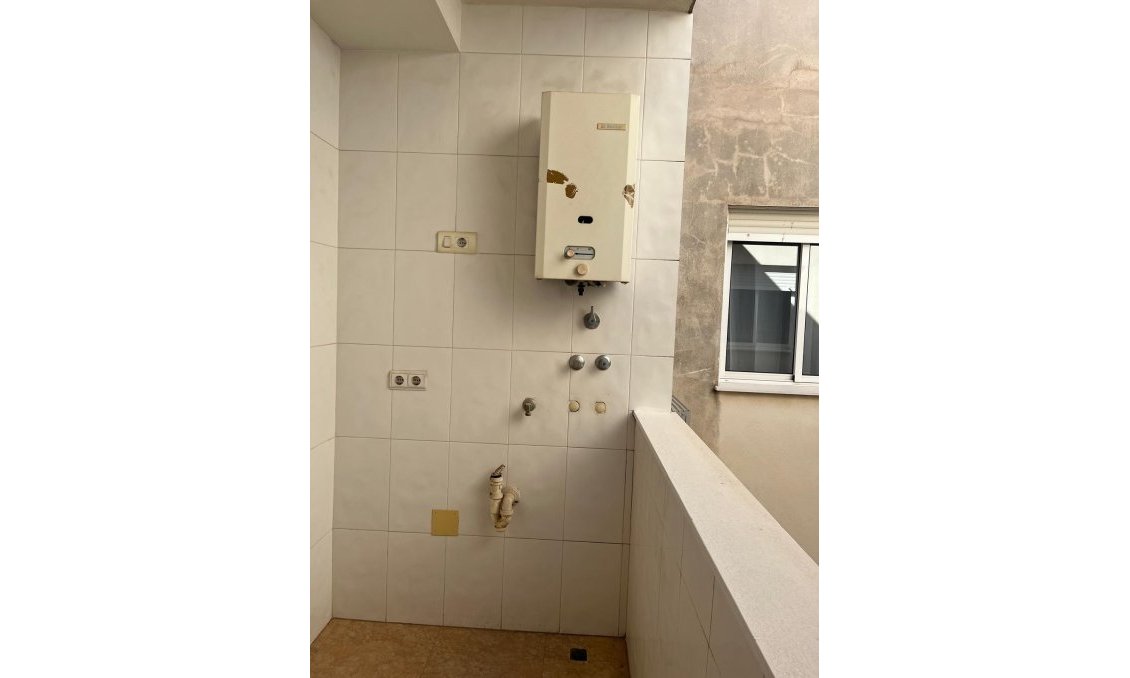 Wiederverkauf - Wohnung -
Almoradí