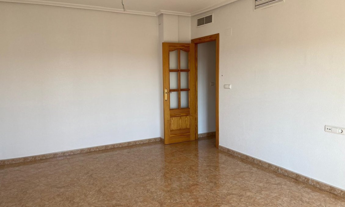 Wiederverkauf - Wohnung -
Almoradí