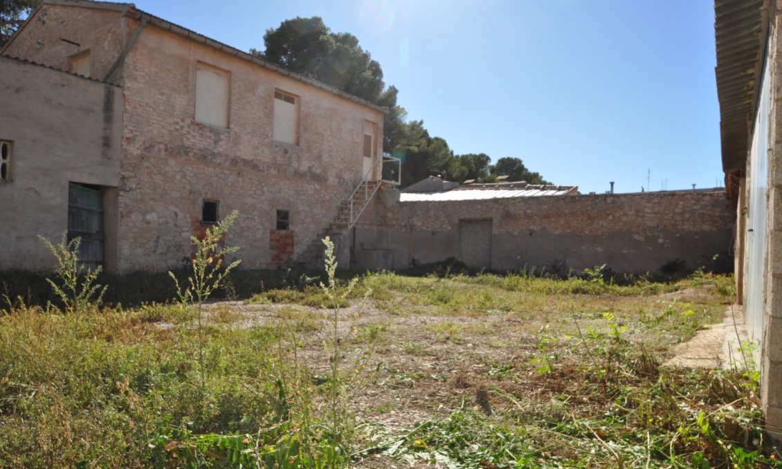 Segunda mano - Town House -
Pinoso - Inland