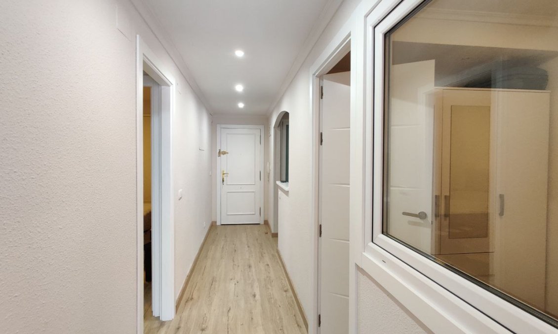 Segunda mano - Apartamento -
Villajoyosa - Costa Blanca